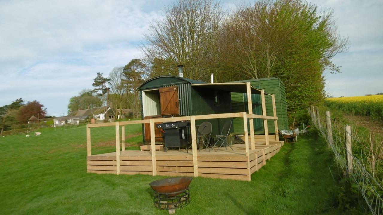 Hotel Shepherd'S Hut Blandford Forum Esterno foto